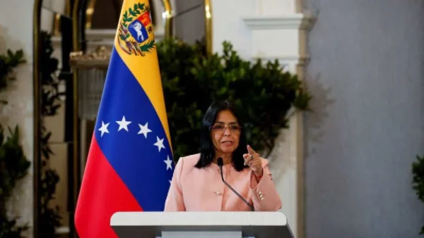Photo of वेनेज़ुएला में सत्ता संकट, डेल्सी रोड्रीगेज बनीं अंतरिम राष्ट्रपति