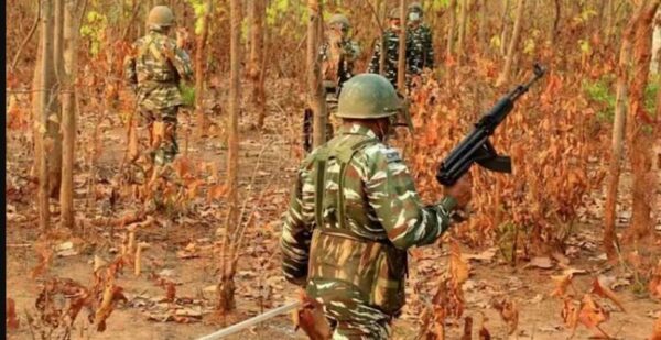 Photo of सुकमा मुठभेड़: 12 नक्सली ढेर, इनामी माओवादी मंगड़ू भी मारा गया