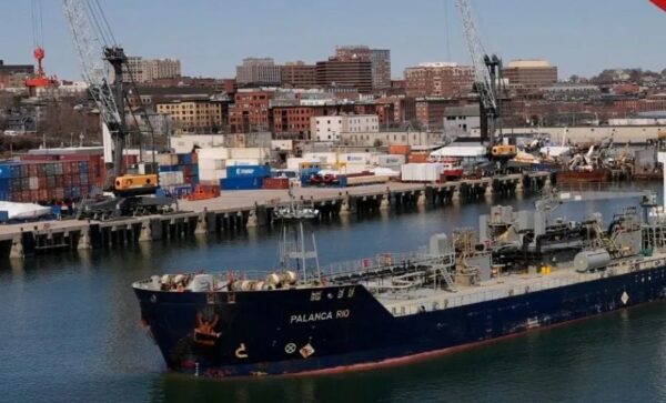 Photo of कैरिबियन में USA कार्रवाई, वेनेजुएला कनेक्शन वाला छठा तेल टैंकर कब्जे में