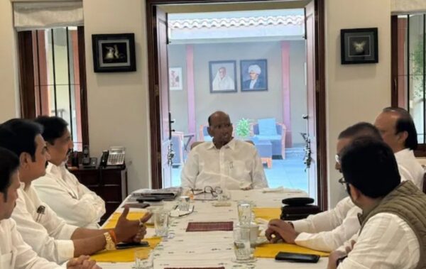 Photo of 17 जनवरी को हुई थी शरद-अजित पवार की आखिरी बैठक, 12 फरवरी को होना था मर्जर का ऐलान