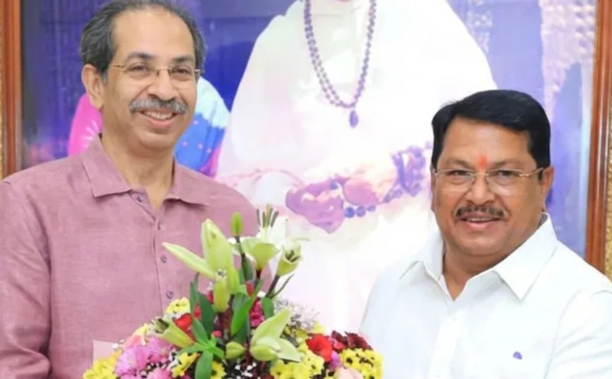 Photo of सत्ता के लिए फिर साथ आए कांग्रेस–उद्धव, मातोश्री में पक्की डील!