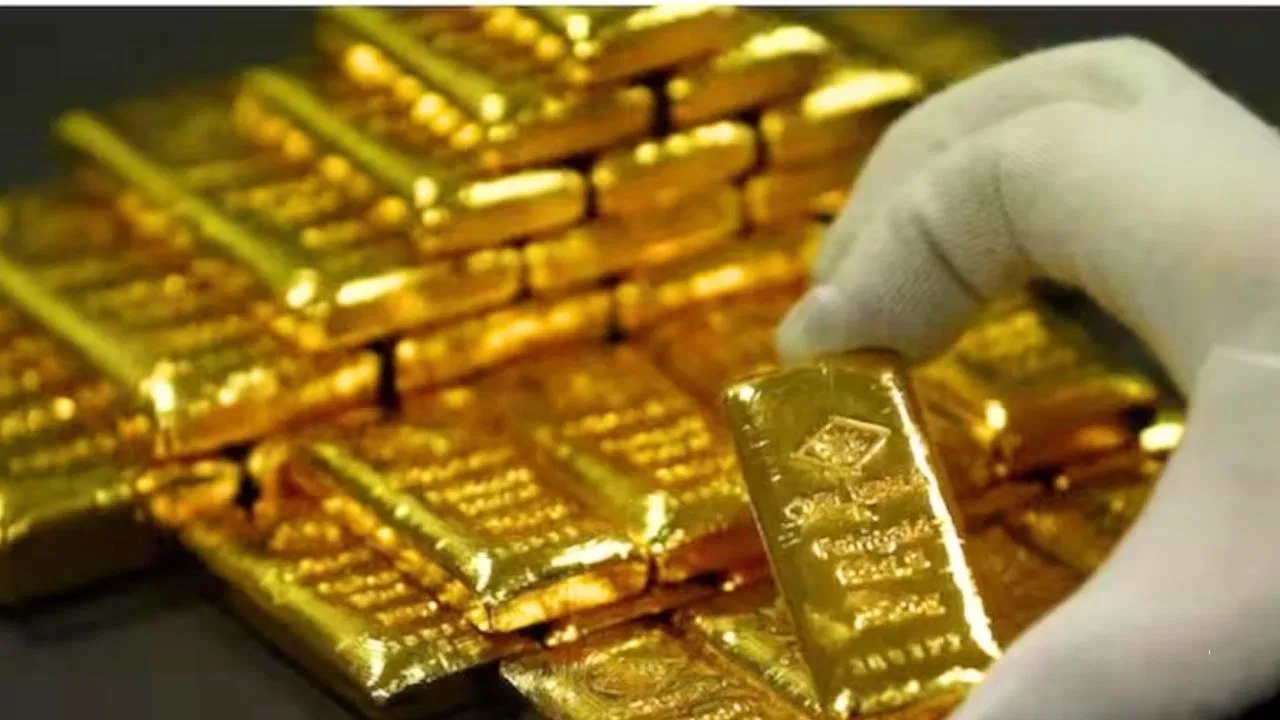 Photo of सोना-चांदी धड़ाम, कीमतों में बड़ी टूट,खरीदारी से पहले देखें ताज़ा रेट