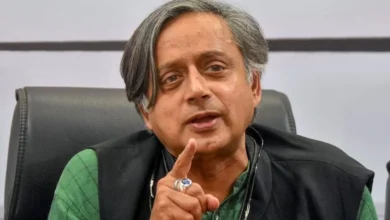 Photo of केरल का नाम ‘केरलम’ करने पर सियासत तेज, शशि थरूर ने साधा निशाना
