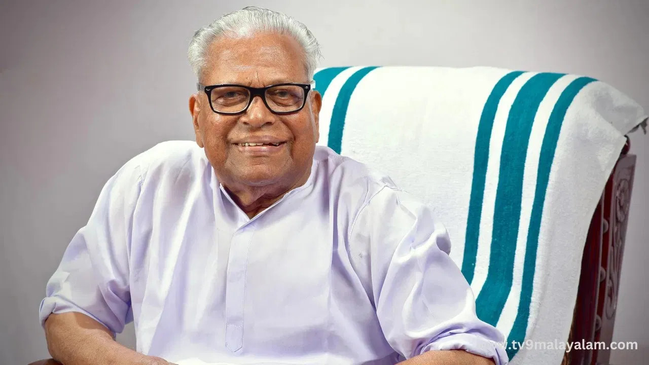 Photo of वी. एस. अच्युतानंदन को मरणोपरांत पद्म विभूषण, लेकिन परिवार नहीं करेगा स्वीकार