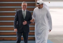 Photo of ब्रिटेन के पीएम कीर स्टार्मर ईरान तनाव पर बातचीत के लिए UAE पहुंचे