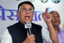 Photo of असम में सियासी घमासान: पवन खेड़ा के घर पहुंची पुलिस, जानें क्या लगा हाथ