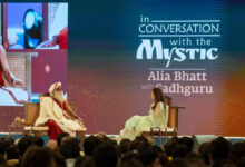 Photo of आलिया भट्ट ने सद्गुरु से पूछा पैरेंटिंग पर सवाल, मिला ये जवाब