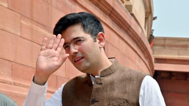 Photo of BJP में जाते ही Raghav Chadha को बड़ा झटका, 24 घंटे में गंवाए 10 लाख फॉलोअर्स