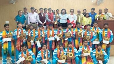 Photo of स्वर्णिम सफलता: 16वीं नेशनल चैंपियनशिप जीतने वाली यूपी सब-जूनियर हॉकी टीम का भव्य सम्मान