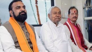 Photo of Bihar CM Race: BJP का ‘सोशल इंजीनियरिंग’ फॉर्मूला तय करेगा नया चेहरा