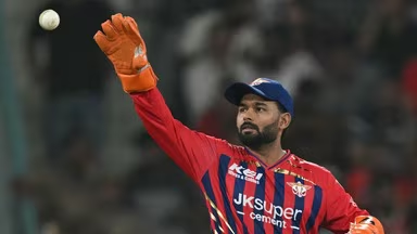 Photo of IPL 2026: क्या ‘ओवर-एक्सपेरिमेंट’ ले डूबेगा LSG को? पॉइंट्स टेबल में 9वें नंबर की हकीकत