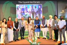 Photo of अश्व क्षेत्र का कायाकल्प: महाराष्ट्र सरकार और ‘द इक्वाइन कलेक्टिव’ के बीच होगा ऐतिहासिक करार