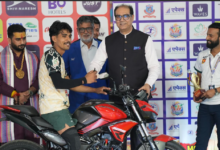 Photo of मथुरा ब्रज स्टार ने जीती ‘टाटा कैपिटल यूपी प्रो हैंडबॉल लीग’  की विजेता ट्रॉफी