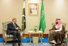 Photo of सऊदी का ‘चेक’ और PAK के ‘सैनिक’: क्या पैसे के लिए गिरवी रखी गई फौज?