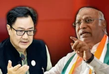 Photo of खरगे की टिप्पणी पर बीजेपी का हमला, चुनाव आयोग पहुंचा प्रतिनिधिमंडल, कार्रवाई की मांग तेज