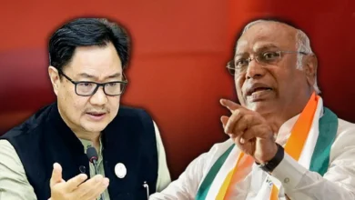 Photo of खरगे की टिप्पणी पर बीजेपी का हमला, चुनाव आयोग पहुंचा प्रतिनिधिमंडल, कार्रवाई की मांग तेज