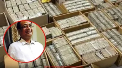 Photo of गद्दों, बाथरूम और अलमारी में छिपे 17 करोड़! रिटायर्ड एडिशनल कमिश्नर केशव लाल पर FIR