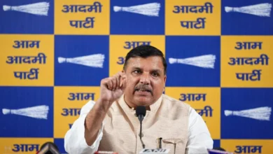 Photo of AAP में बड़ी टूट: संजय सिंह का BJP पर ‘ऑपरेशन लोटस’ का आरोप, बागी सांसदों पर साधा निशाना