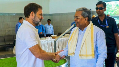 Photo of Karnataka Politics: सिद्धारमैया की दिल्ली में राहुल-खरगे से मुलाकात, बेटे यतींद्र के लिए की ये मांग