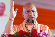 Photo of ‘तकनीक के साथ नहीं चले तो पीछे रह जाएंगे’, युवाओं से बोले योगी आदित्यनाथ