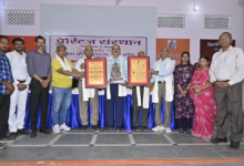 Photo of प्रो. हर्ष कुमार सिन्हा को वर्ष 2026 का ‘कन्हैया सिंह शोध सम्मान’, देवरिया में भव्य समारोह के बीच हुए अलंकृत