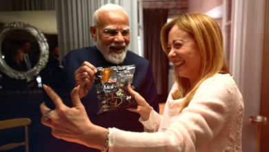 Photo of Melody के चक्कर में रॉकेट बना ₹5 का शेयर, PM मोदी के गिफ्ट से कन्फ्यूजन