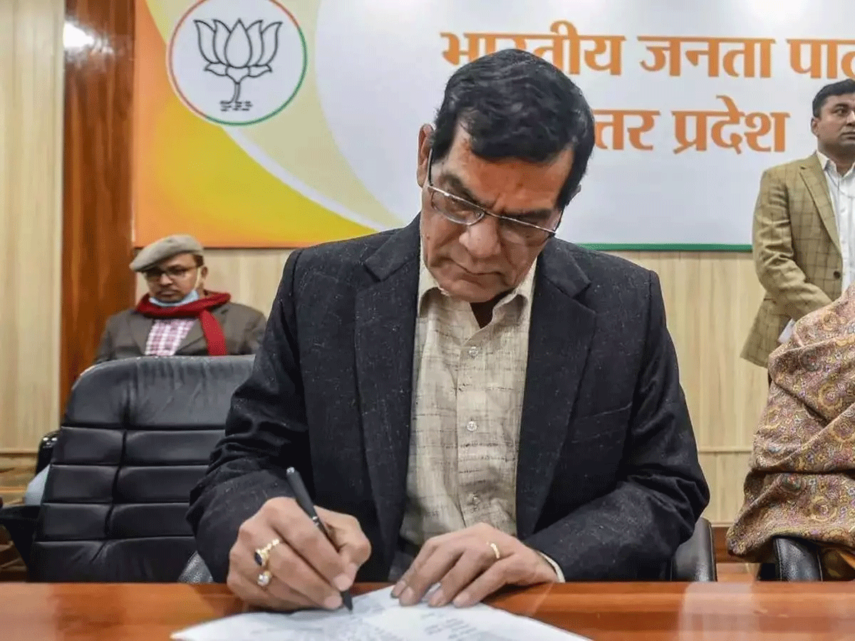 Photo of लखनऊ: सरोजनी नगर विधायक राजेश्वर सिंह ने ऊर्जा मंत्री एके शर्मा को लिखा पत्र, की ये मांग