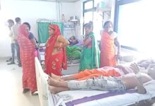 Photo of गोरखपुर में तरबूज-नूडल्स खाने के बाद एक ही परिवार के 9 लोग बीमार, अस्पताल में भर्ती
