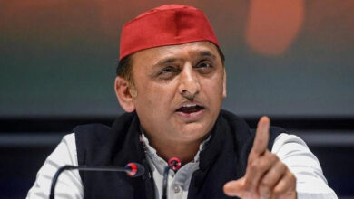 Photo of अखिलेश यादव की बेटी पर आपत्तिजनक टिप्पणियों से सियासत गरम, सपा ने की सख्त कार्रवाई की मांग