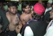 Photo of सीने पर डिंपल यादव का टैटू बनवाकर पहुंचा युवक, अखिलेश यादव से की ये मांग