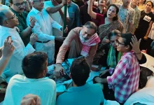 Photo of 23 दिन बाद AISA के छात्रों ने खत्म किया अनशन, संसद सत्र में चलाएगा एक महीने का अभियान