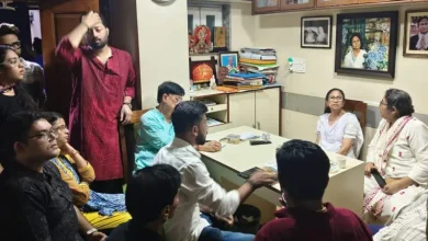 Photo of नाबालिग से रेप के बाद हत्या पर बंगाल में सियासी घमासान, ममता को ‘हाउस अरेस्ट’ करने का आरोप