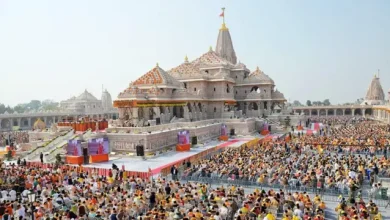 Photo of राम मंदिर चोरी विवाद पर सियासी हलचल तेज, महंत नृत्य गोपाल दास की चिट्ठी से बढ़ा दबाव