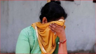 Photo of लखनऊ में ‘प्लॉट’ के नाम पर विधवा से दरिंदगी की कोशिश…शोर मचाया तो सड़क पर फेंका